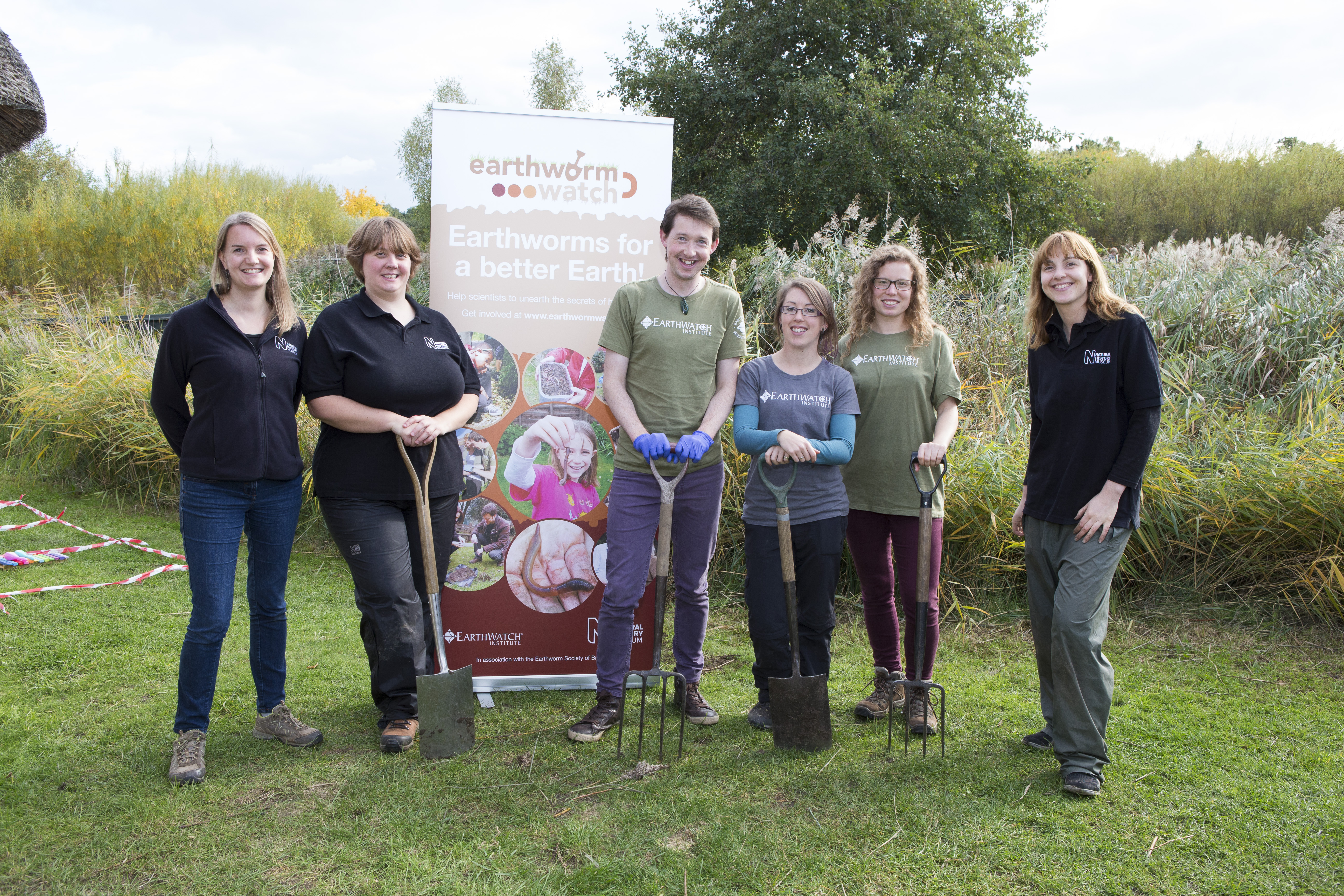 Earthworm Watch team members at the London Wetland Centre event. Photo credit: Earthwatch Institute / John Hunt